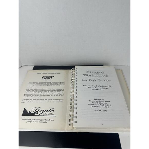 P. Buckley Moss Sharing Traditions Cookbook Limited Edition 1996 - Picture 6 of 8